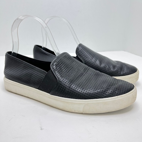 VINCE BLAIR Black Perforated Flats Loafers White Walls Slip On Casual Shoes  9 - Picture 1 of 16
